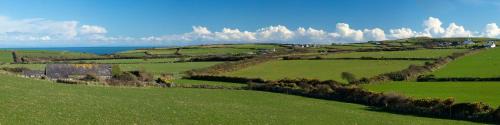 Garn Fadryn House | Aberdaron Lodge