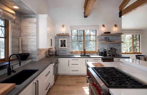 Elkhorn Village House | Abode at Cascade Lodge | Mountain Modern Lodge
