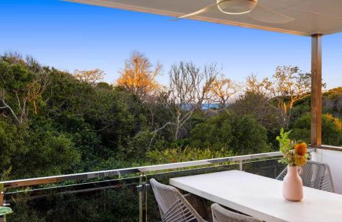 Marcoola House | Absolute Beachfront Marcoola 4BR, Heated Spa