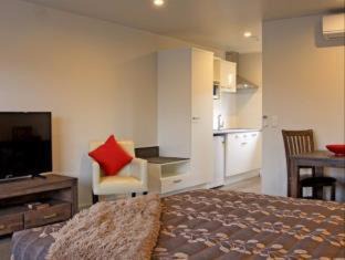 Taupo Hotel | Acacia Lake View Motel