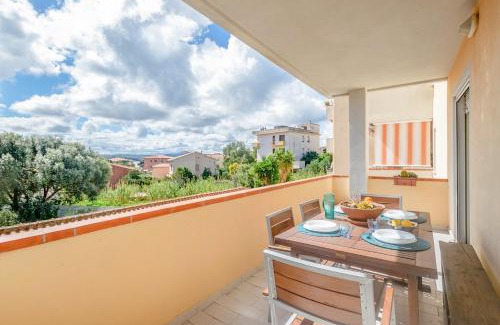 La Maddalena Apartment | Accogliente Bilocale Centrale, Terrazza, Parking