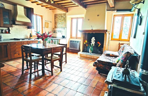 Monterosso House | Accogliente Casolare Dell'800, Perfetta per Amanti Della Natura e i Loro Animali