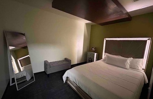 Juarez Municipality Apartment | Accommodation and Office! Perfect for traveling professionals