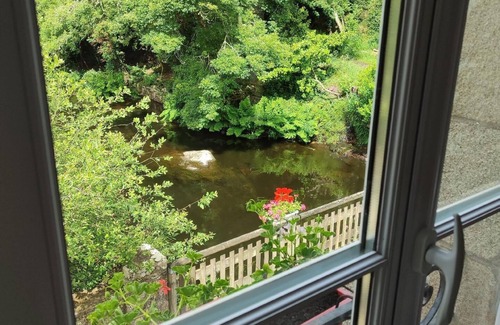 Quimperle Apartment | Accommodation with private garden and river views