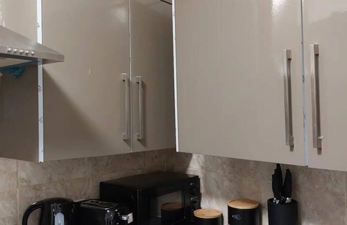 Accrington House | Accrington - House - Sleeps 10 - Garden