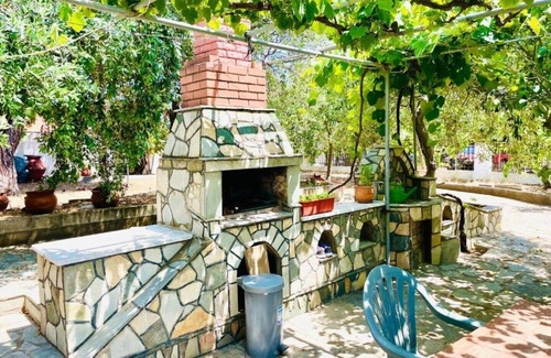 Potos Apartment | Achinora Potos Double Room With Garden View