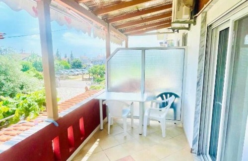 Potos Apartment | Achinora Potos Double Room With Garden View