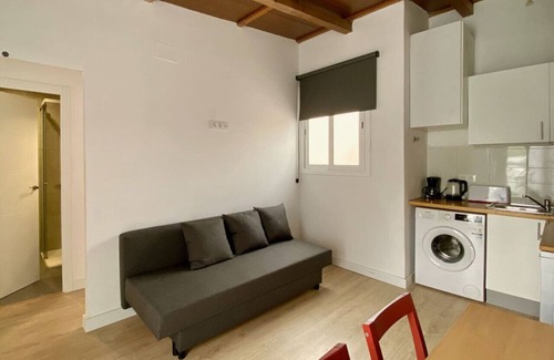 L'Hospitalet de Llobregat Apartment | Acogedor Apartamento Marbarcelona Cas Atico
