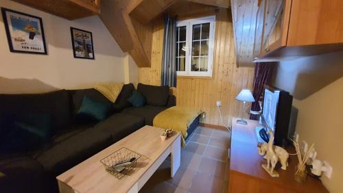 Pradollano Apartment | Acogedor Apartamento en Sierra Nevada con piscina Acceso directo a silla