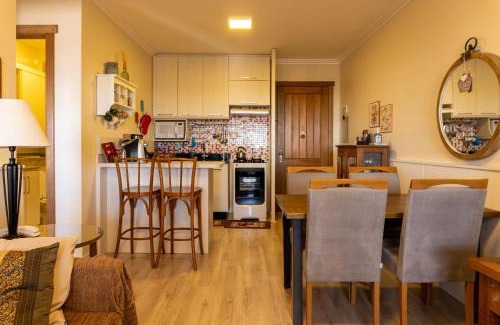 Vila Suica Apartment | Aconchegante Apto de 2 Dormitórios no Centro de Gramado – c/Piscina Térmica
