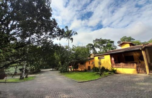 Boicucanga Beach House | Aconchego 3 dorms, piscina, churrasq em Condomínio Fechado