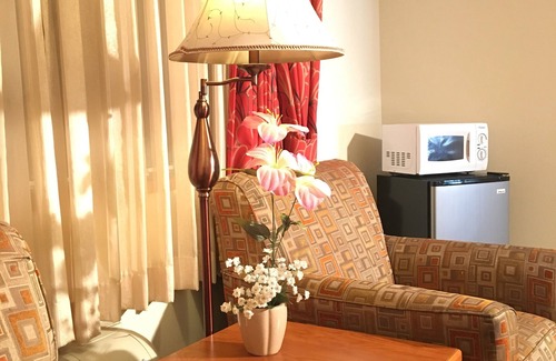 Oak Harbor Hotel | Acorn Motor Inn