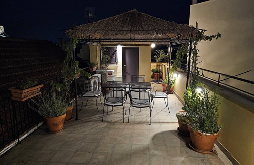 Anafiotika Apartment | Acropolis Eternal Mansion by YHA