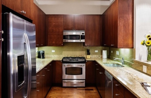 Lakeview Condo | Across From Wrigley Field, Beautiful New 4 Bedroom Featured On Travel Channel!