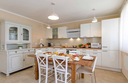 Novigrad Villa | Activity villa Angelina with pool in Novigrad