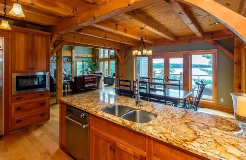Bala House | Acton Island Lake Muskoka