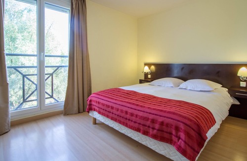 Veigy-Foncenex House | Adonis Excellior Grand Genève