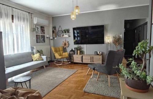 Edessa Apartment | Adora