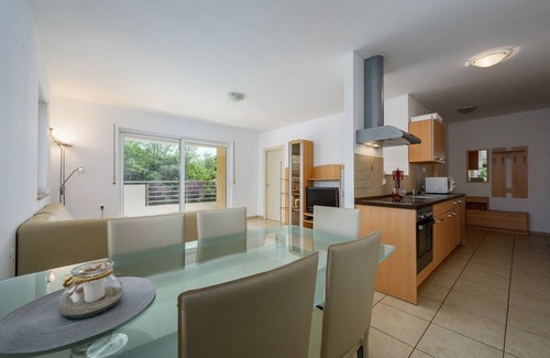 Monterol Apartment | ADRIA house with apartments /Adria APARTMENT B5