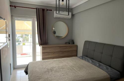 Nea Iraklitsa Apartment | Adrianos House by the sea
