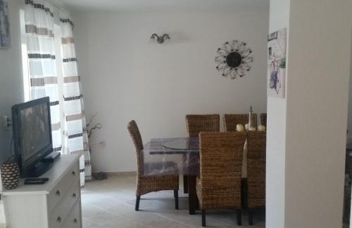 Pokrivenik House | Adriatic Queen