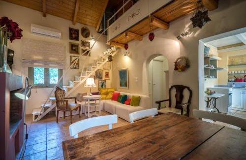 Koiliomenos House | Adrieli Houses