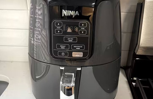 Industry Apartment | Adventures In NYC Only 10 Mins to NYC