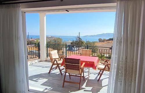 Lavreotiki Apartment | AEOLOS SeaSide Home