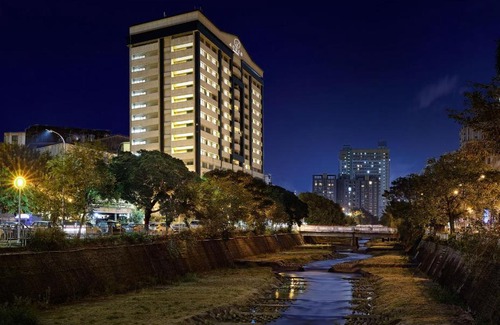 West District Hotel | Aeris International Hotel