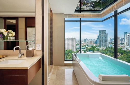 Embassy District Hotel | AETAS lumpini