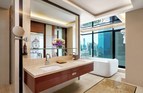 Embassy District Hotel | AETAS lumpini