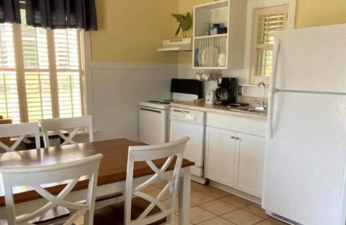 Longs House | Affordability Meets Comfort! Parking, Pets Allowed Near Alligator Adventure-