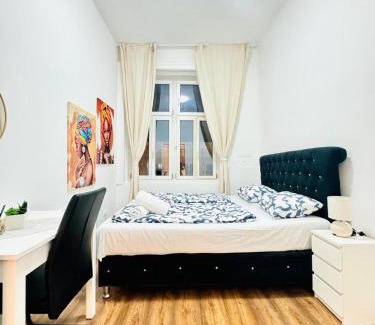 Liesing Apartment | Affordable 5BR Shared Apt, 11 Min to Atzgersdorf