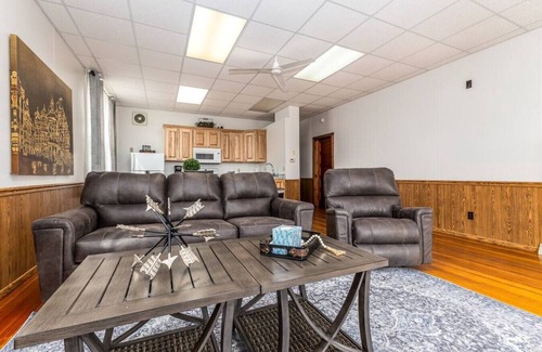 Scales Mound Apartment | Affordable and Close to Galena 1 bedroom