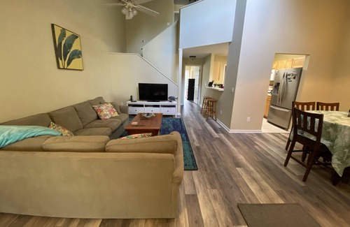 Fernandina Beach House | Affordable, Convenient & Moments From The Beach -fabulous Family & Pet Getaway