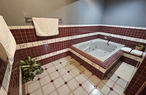 Evanston Hotel | Affordable Inns