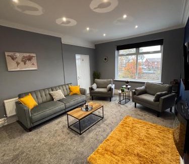 Sunderland Apartment | Affordable Luxury 2 Stunning apartment Sunderland close to City centre hospital Crown Works Studio and Nissan