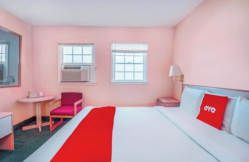 Durham Hotel | Affordable Nightly Stop with King-Sized Bed and Private Parking