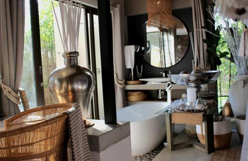 Hoedspruit Cabin | African Flair Boutique Safari Lodge