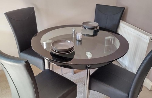 Greenhithe Apartment | Agility court