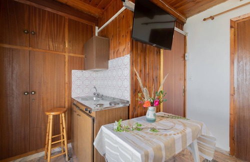 Alikanas Apartment | Agnadi Sea View N2 -2 Bedroom Apartment 5 guests