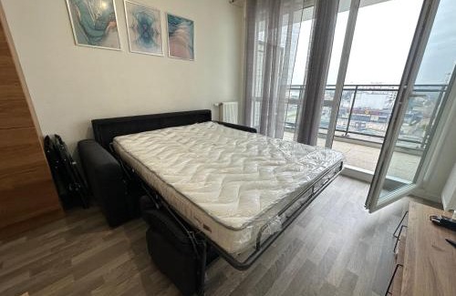 Sarcelles Apartment | Agréable 2 pièces avec balcon et Parking transports by immo kit bnb