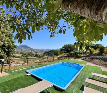 Fabriano Bed & Breakfast | Agriturismo B&B La Cerasa