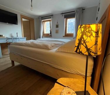 Valle di Cadore House | AGRITURISMO BORGO DAMOS