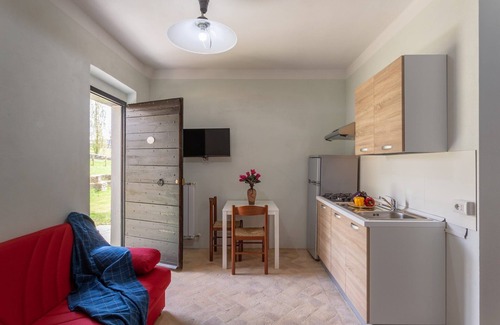 Montone Apartment | Agriturismo Borgo Pulciano in Montone