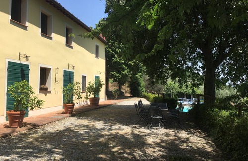 Vicopisano House | Agriturismo E&E – Private villa with pool and panorama terrace