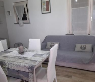 Pescia Romana House | Agriturismo Farfollíe