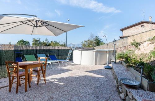 Villa Collemandina House | Agriturismo La Vecchia Scuola