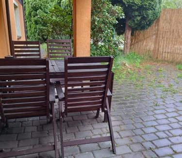 Jaroszowice Apartment | Agroturystyka Rudy Kocur Różana 24 Jaroszowice