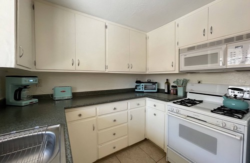 Kanab Hotel | Aiken's Lodge